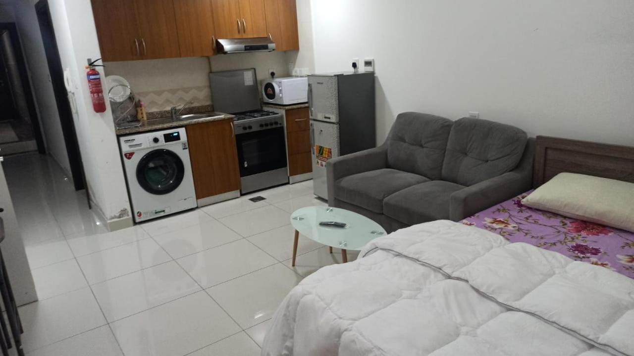 Budget In Apartament