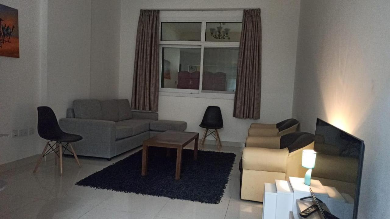 Apartament Budget In Dubai
