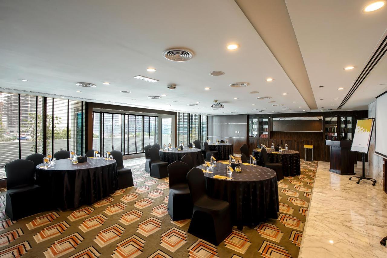 Voco - Bonnington By Ihg Hotell Dubai