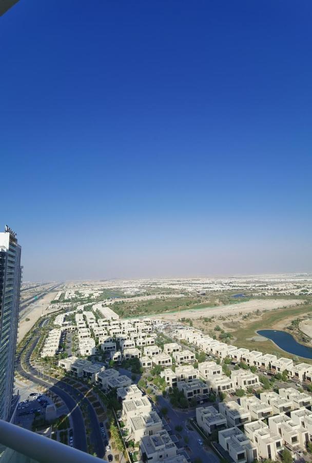Apartment Heaven Escape Surrounded By Stunning Golf View High Floor -netflix-gym-pool -perfect Vacations *