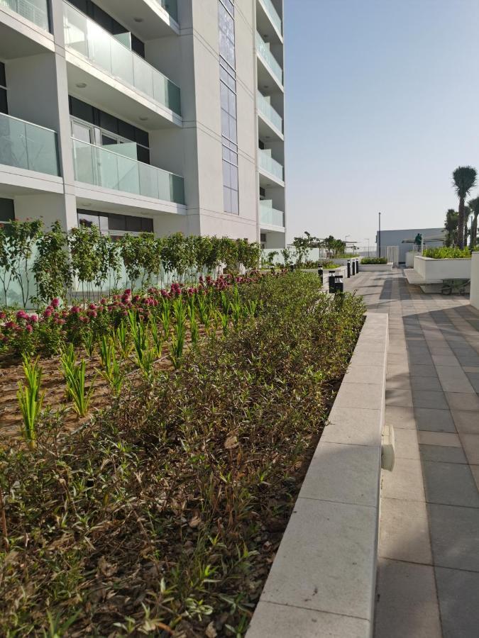 Heaven Escape Surrounded By Stunning Golf View High Floor -netflix-gym-pool -perfect Vacations *
