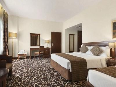 Hotell Howard Johnson Bur Dubai