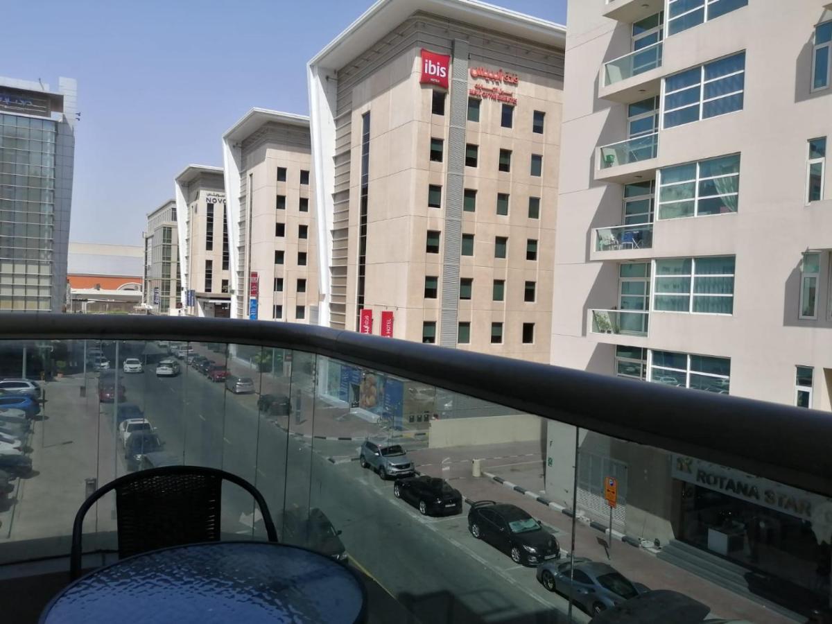 Albarsha 1 By Phm