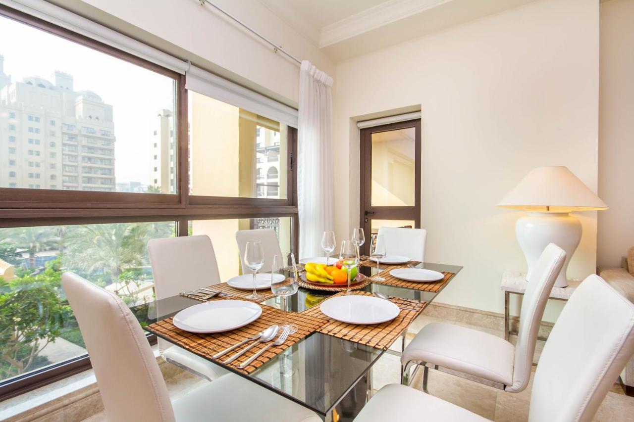 Bespoke Homes - Palm Jumeirah- 2 Bedroom & Pool Access, South Appartamento Dubai
