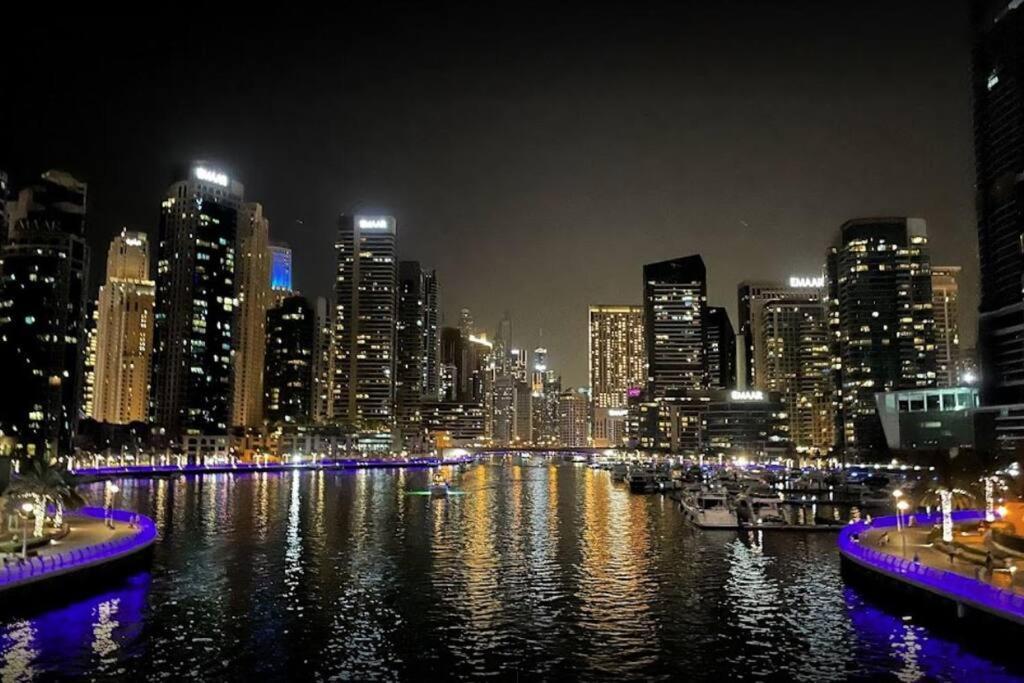 Apartment La Buena Vida Homes - Exquisite Spacious Luxe 1br , Full Marina View, Kitchen, 5 Min To Beach, Jbr And Marina