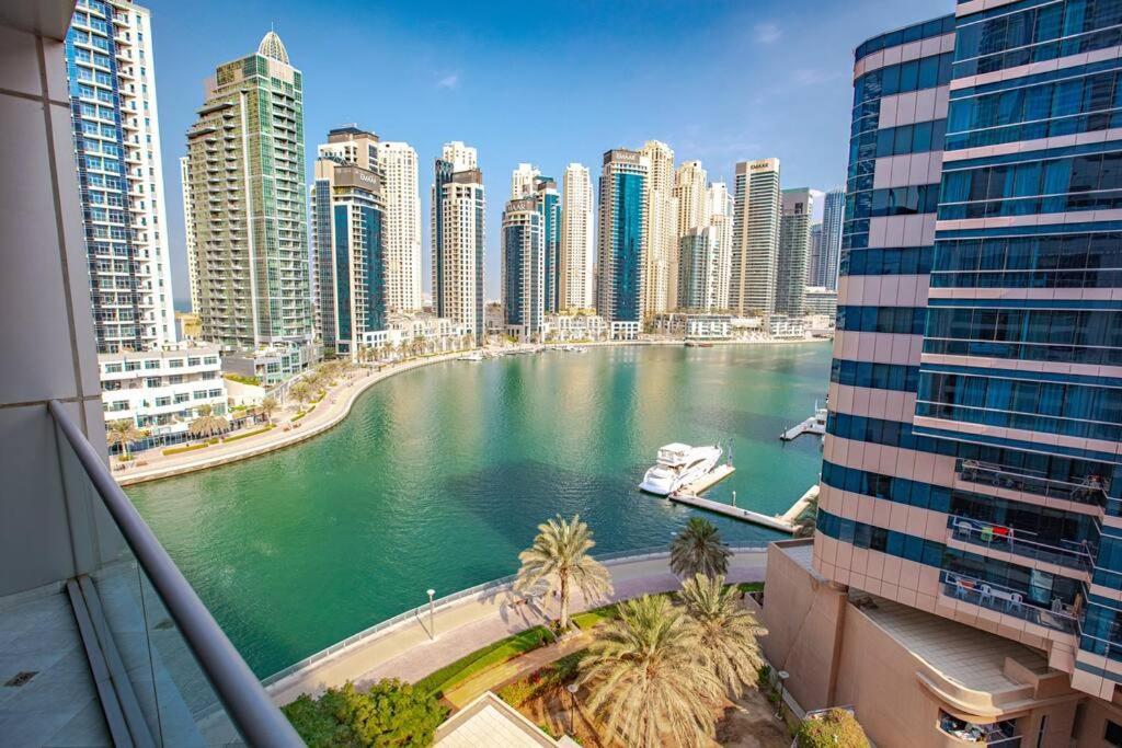 La Buena Vida Homes - Exquisite Spacious Luxe 1br , Full Marina View, Kitchen, 5 Min To Beach, Jbr And Marina Apartment Dubai