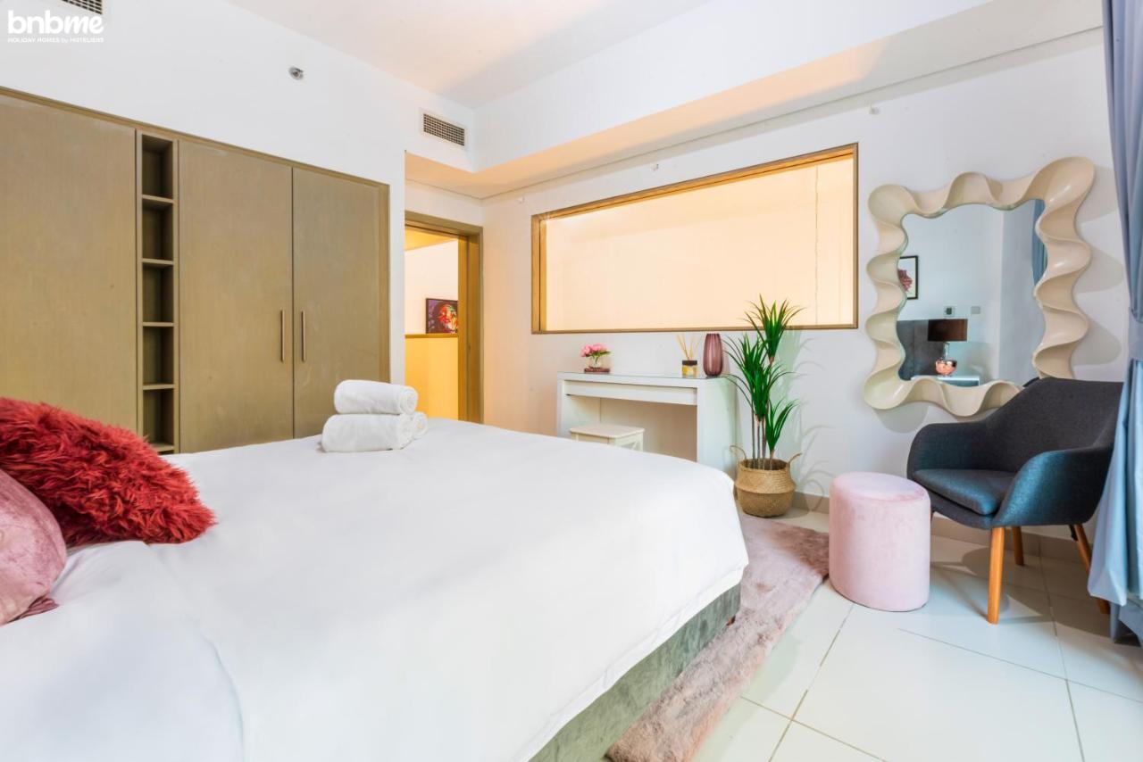 Apartamento Bnbmehomes - The Lofts - Emaar *