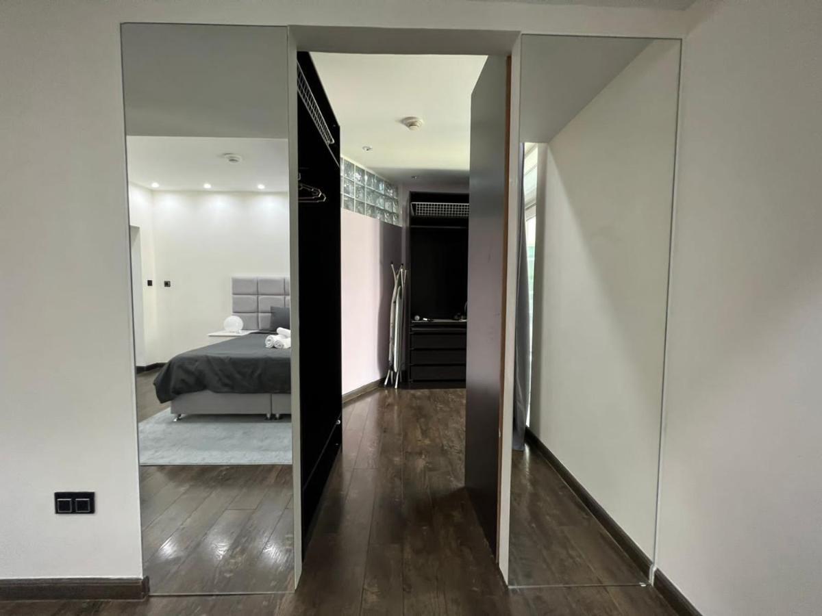 Appartement Beautiful And Cozy 2 Bedroom In The Heart Of Downtown Dubaï