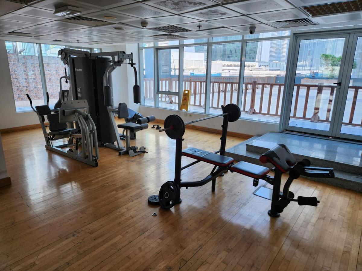 Furnished Studio Near Business Bay Metro Station Apartament