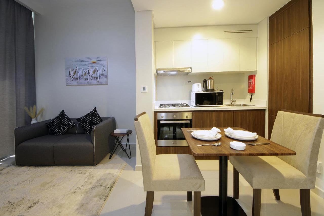 Lägenhet Shh - Furnished 2br In Reva Residence, Business Bay Dubai