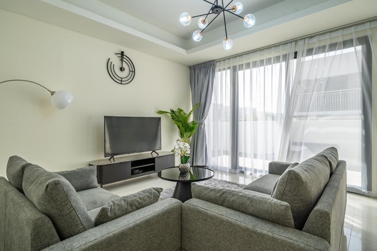 Primestay - Damac Hills 2 Aster Villa Dubai