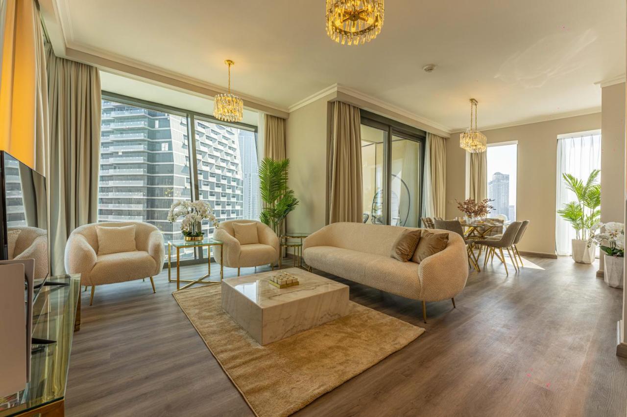 Apartment First Class 3br With Full Burj Khalifa And Fountain View Dubai