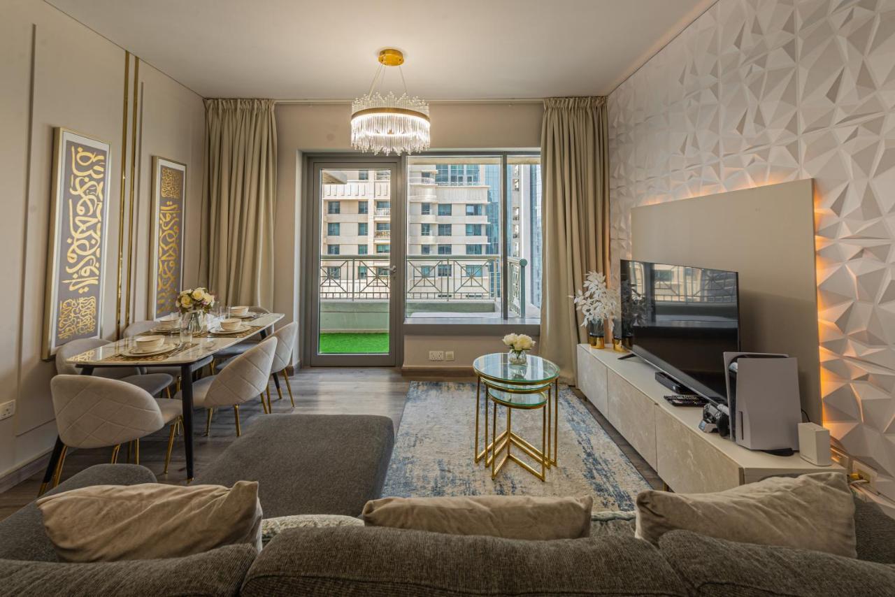 First Class 2br With Full Burj Khalifa And Fountain View Apartment Dubai