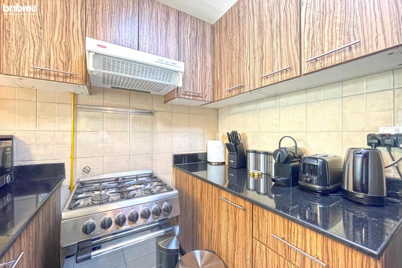 Bnbmehomes - Spacious Studio In Downtown Near Burj Khalifa - 1703 * Dubái