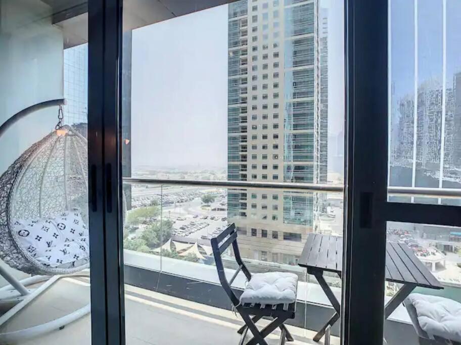 Appartamento Luxury Modern In Jlt With Amazing View & Rooftop Pool - Sleeps 3 *