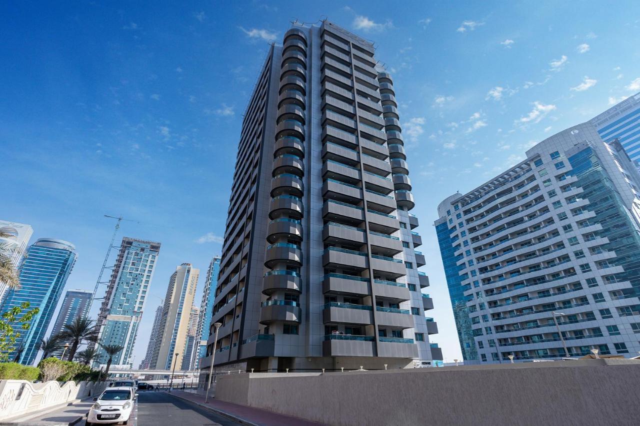 Cozy 1br In Marina/near By Beach/metro Tram * Dubai