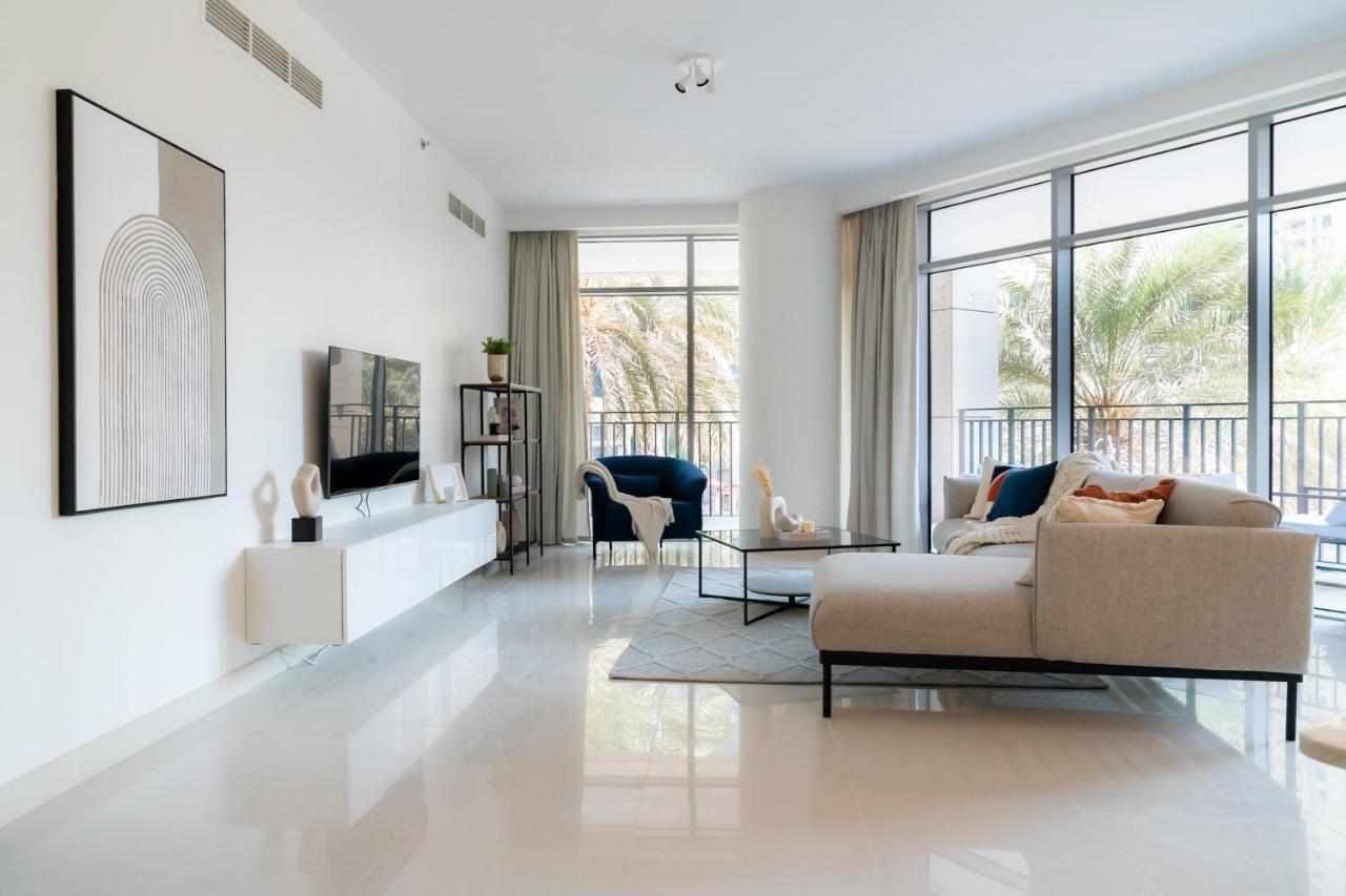 Higuests - Elegant With Terrace Minutes From Burj Khalifa Dubái