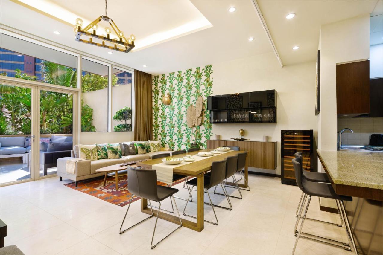 Maison Privee - Spacious Apt On Palm Jumeirah W Sea Views And Premium Facilities Access
