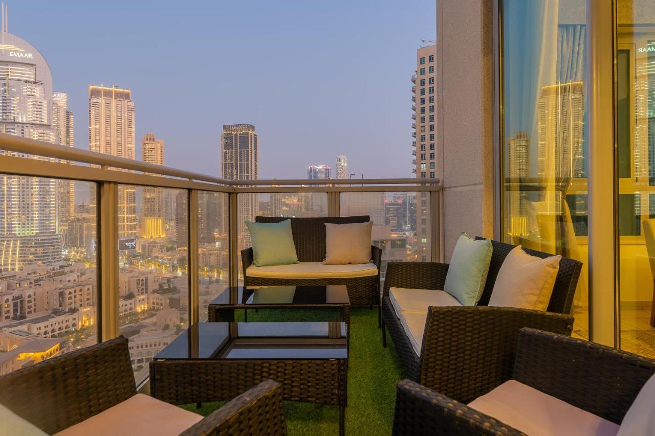 Spectacular Burj & Fountain View - Luxurious 3 Bedrooms & Maids - The Residences Appartamento Dubai