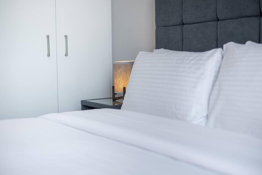 Apartamento Glamorous Difc Downtown Direct Bridge To Dubaimall Dubai