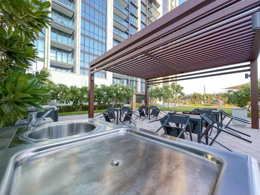 Apartamento Glamorous Difc Downtown Direct Bridge To Dubaimall *