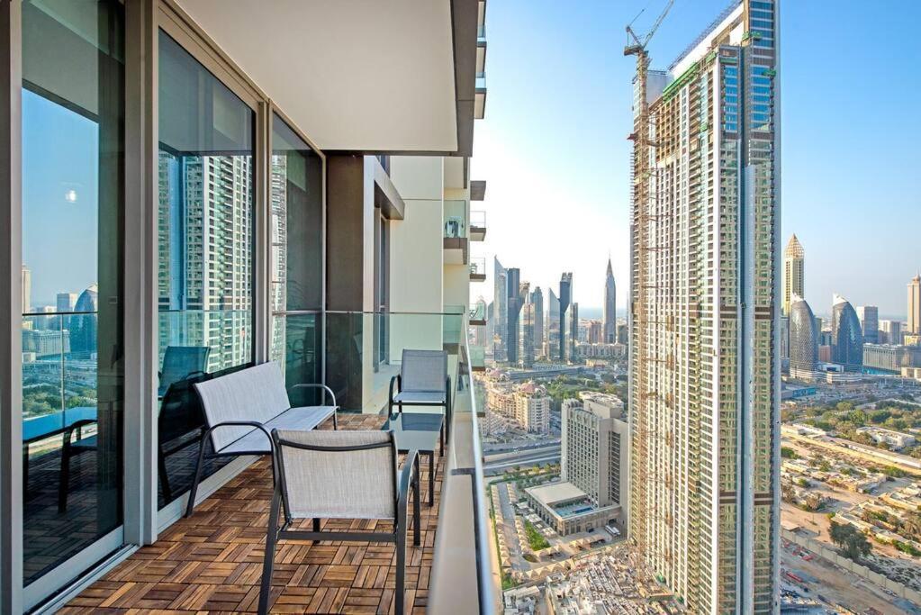 Apartamento Glamorous Difc Downtown Direct Bridge To Dubaimall Dubai