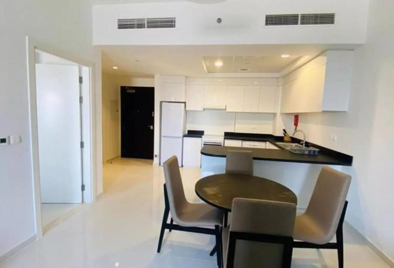 Casa de hóspedes Super Oyo 850 102 Alcove Residence, Jvc - Studio Dubai