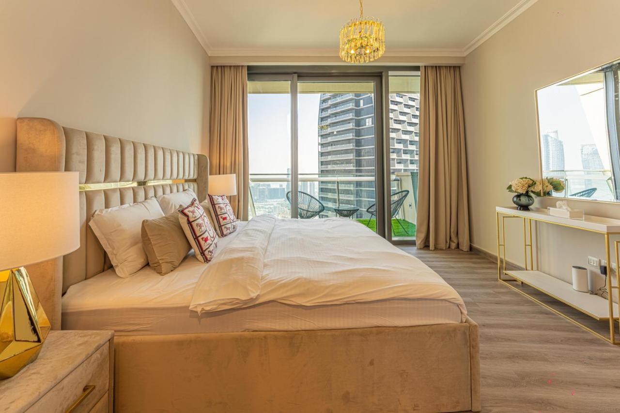 Apartment First Class 3br With Full Burj Khalifa And Fountain View