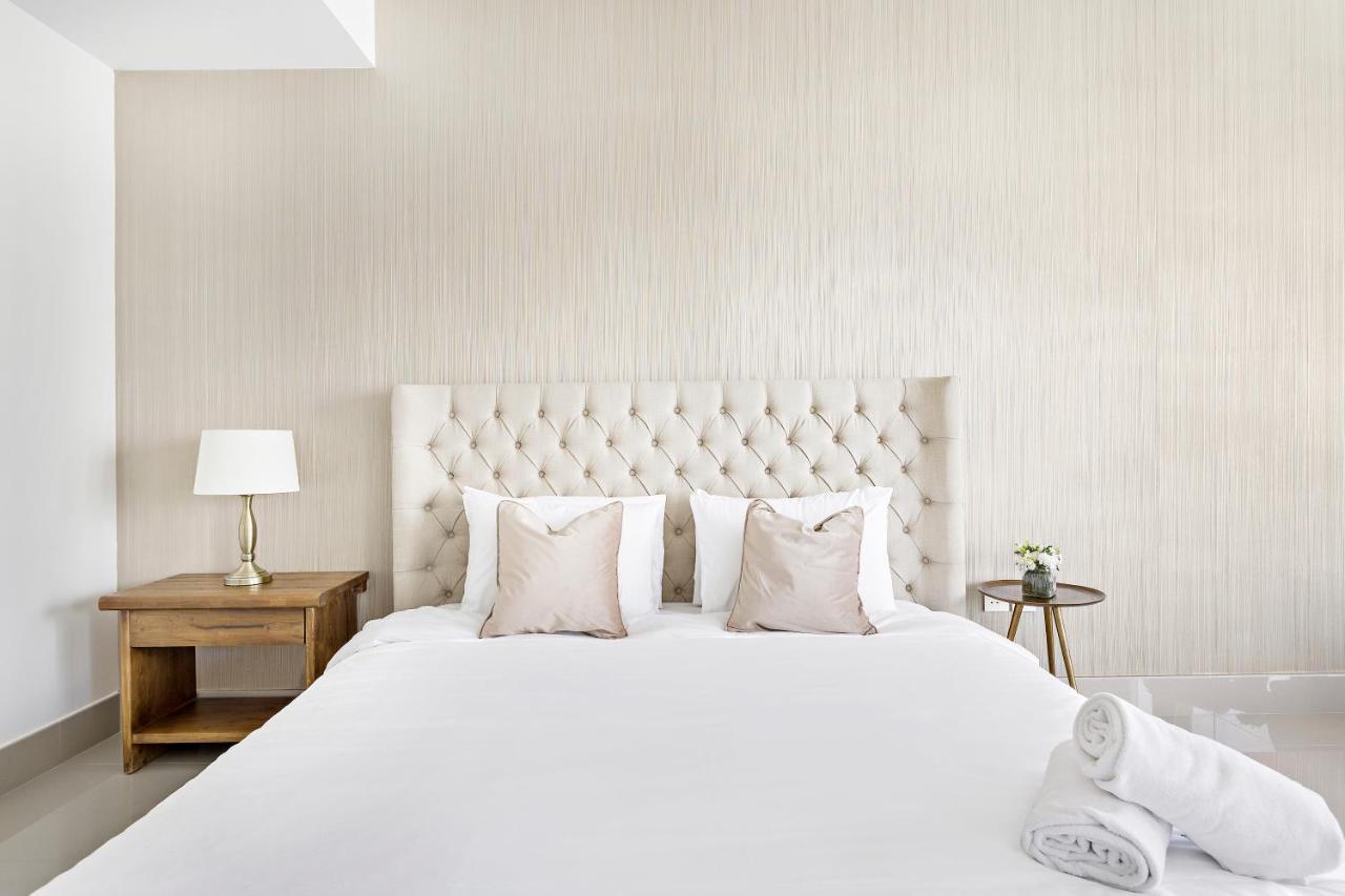 Welhome - Luxury Facing Burj Khalifa With Terrace * Dubái
