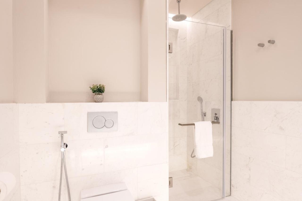 Ultra Luxury Palm Tower With Shared Facilities 5* Dubái