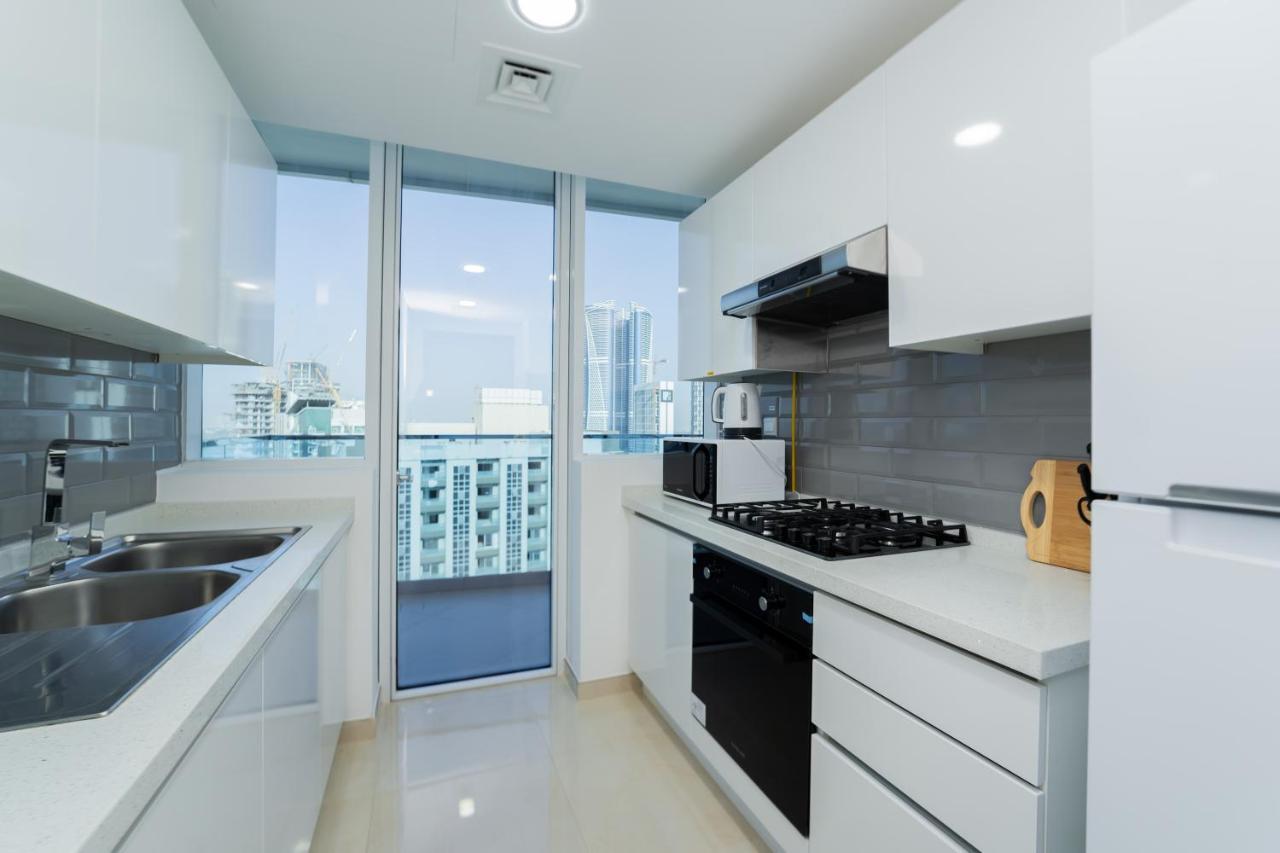 Kasco Homes Waves Tower Business Bay Apartemen Dubai