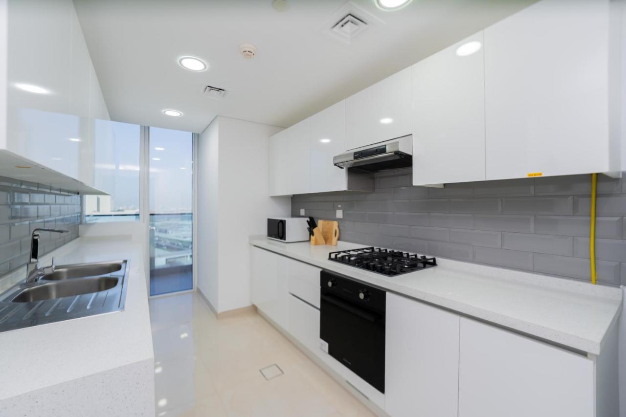 Kasco Homes Waves Tower Business Bay Apartemen *