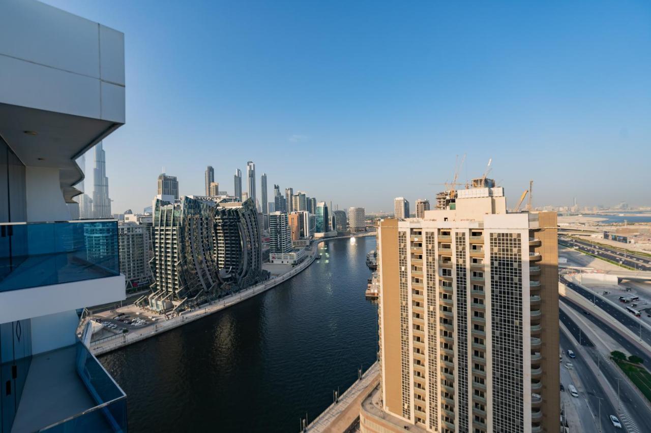 Kasco Homes Waves Tower Business Bay Apartemen Dubai