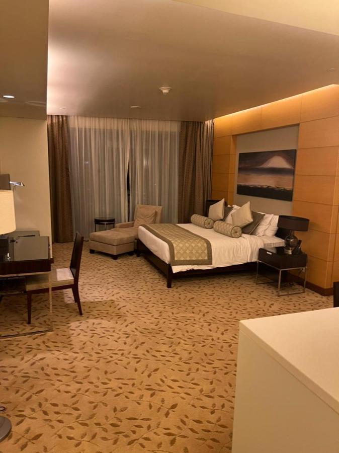 Address Mall Fashion Avenue 1 Bedroom 34 Floor Dubái