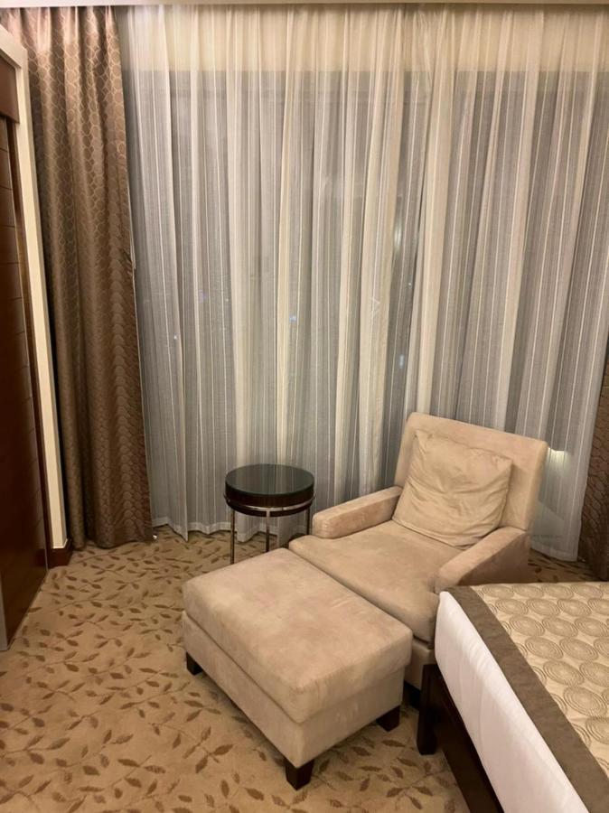 Address Mall Fashion Avenue 1 Bedroom 34 Floor Dubái