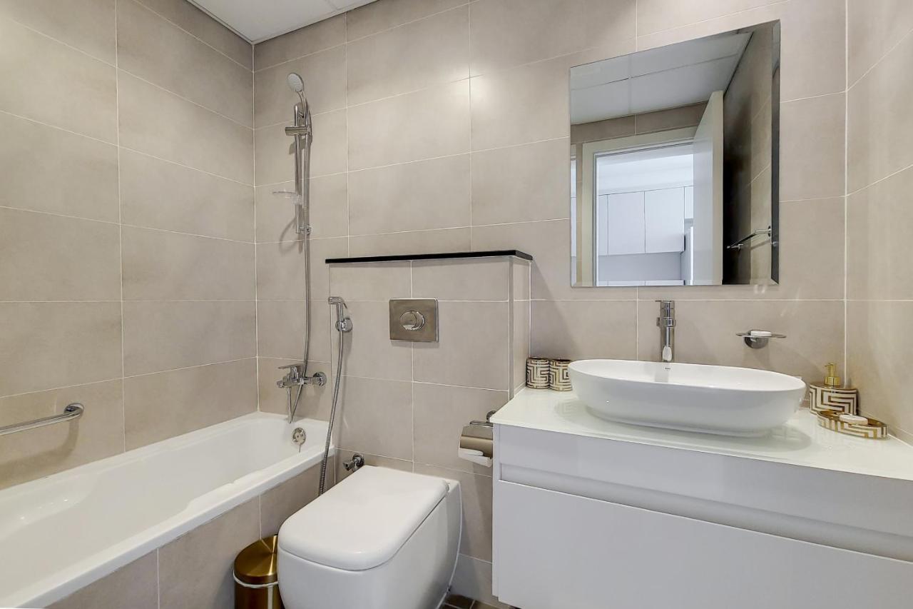 Primestay - Carson Tower A In Damac Hills Apartment *