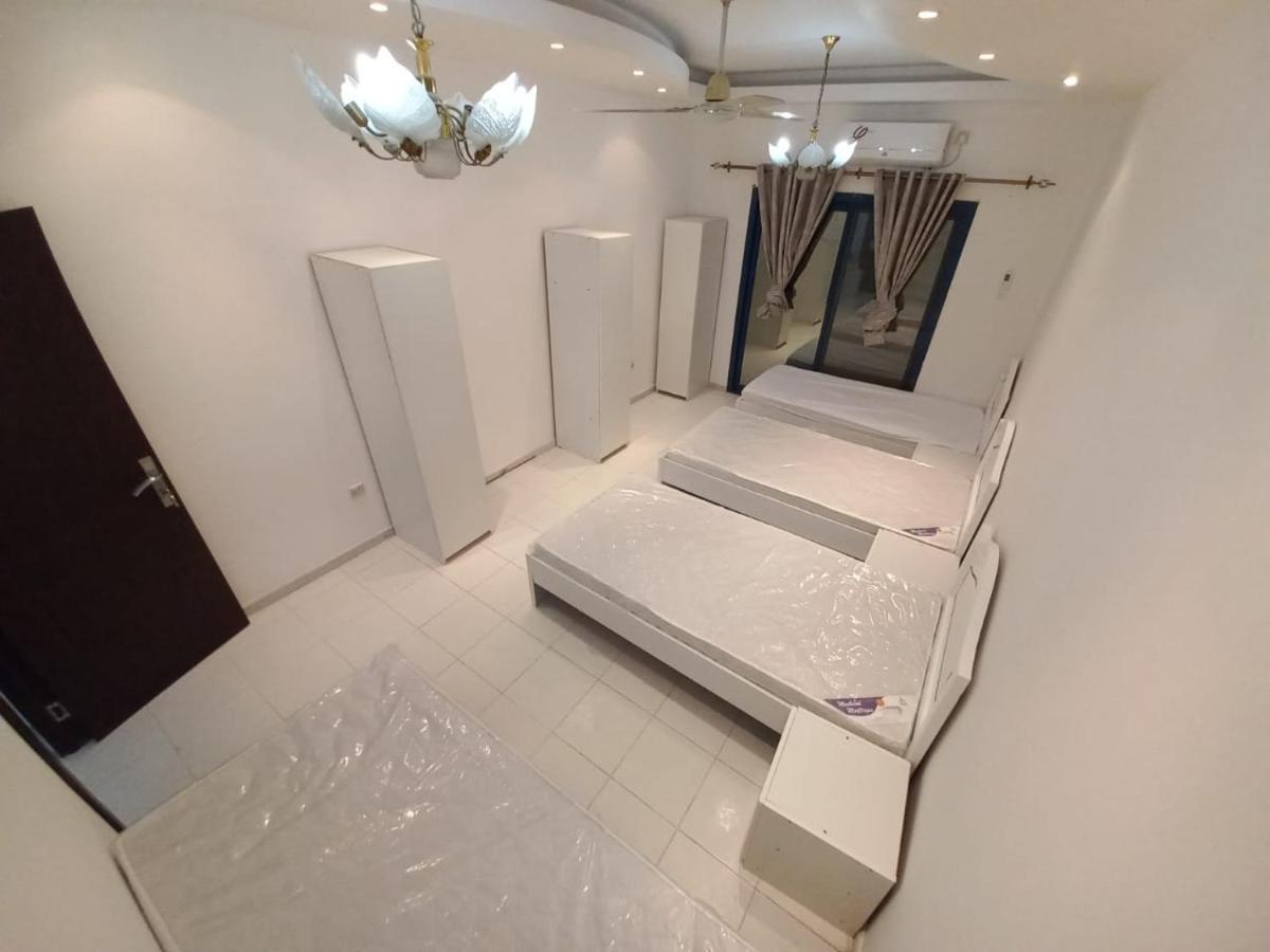 Lägenhet Low Priced New Residential For Rent In Near Dafza Metro Station Dubai