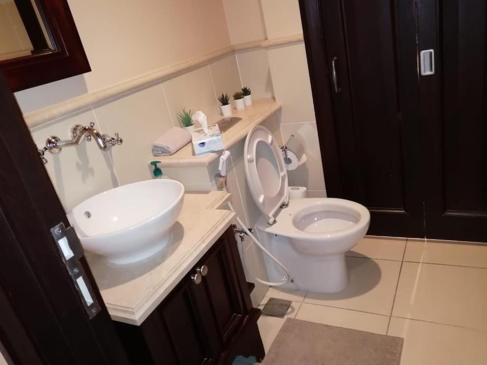 Burj Area - 5min Walk - Luxury 2 Bedroom Appartement *