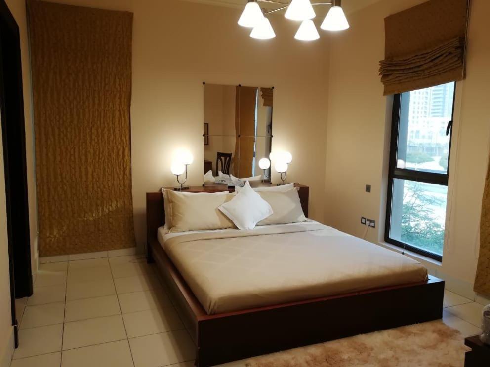 Burj Area - 5min Walk - Luxury 2 Bedroom * Dubaï
