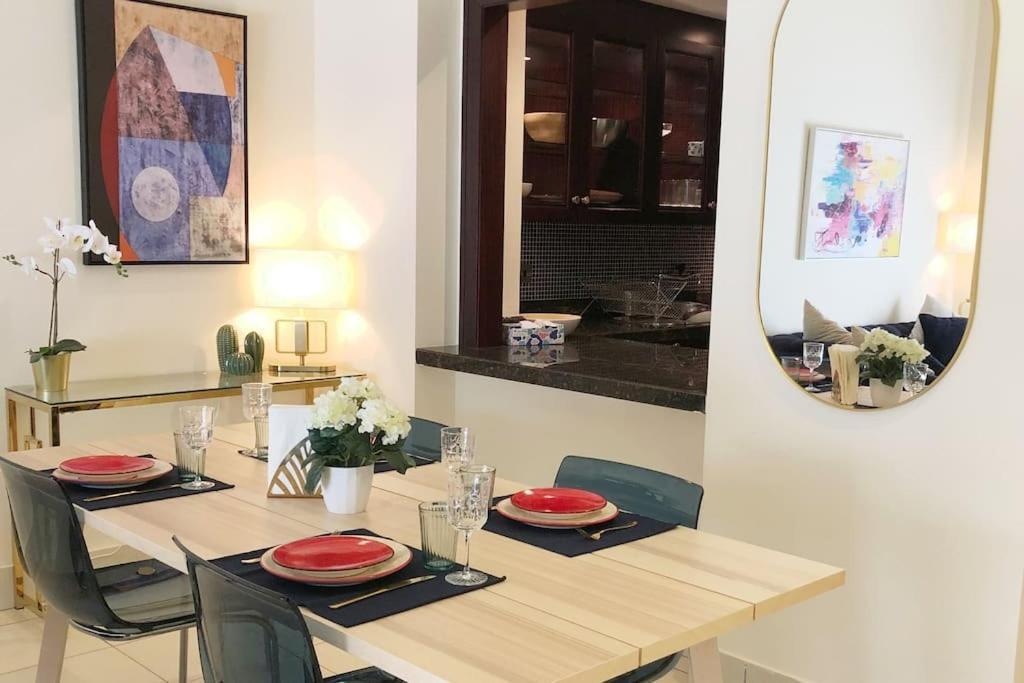 2 Bedroom Old Town Garden - The 108 Residences Apartament
