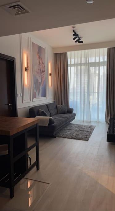 Apartemen New Luxury Modern Canal View.