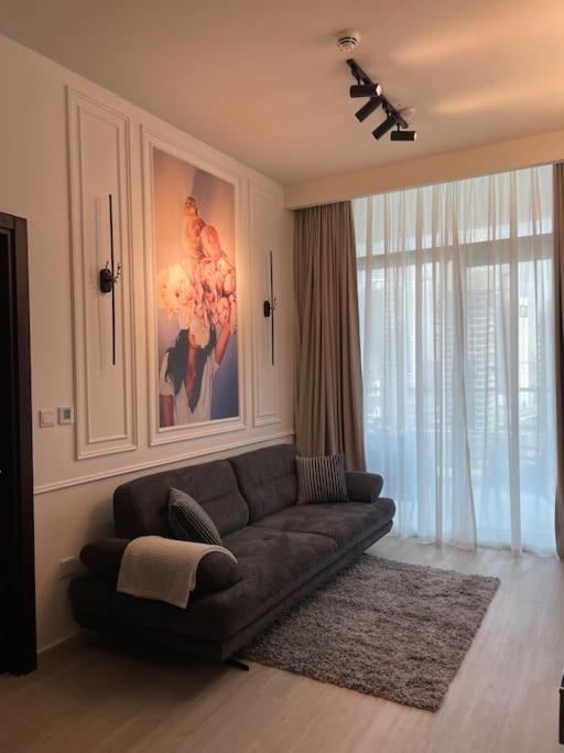 New Luxury Modern Canal View. Apartemen *