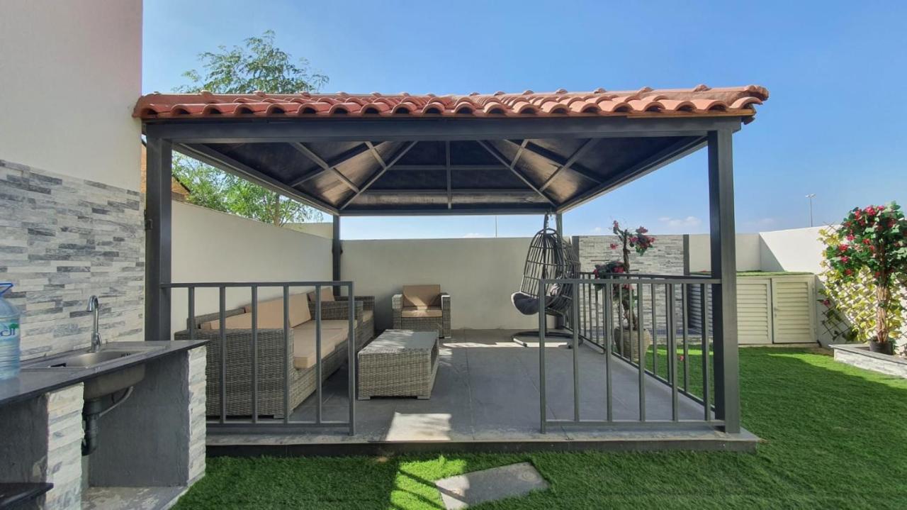 Spacious With Bbq Area * Dubaï