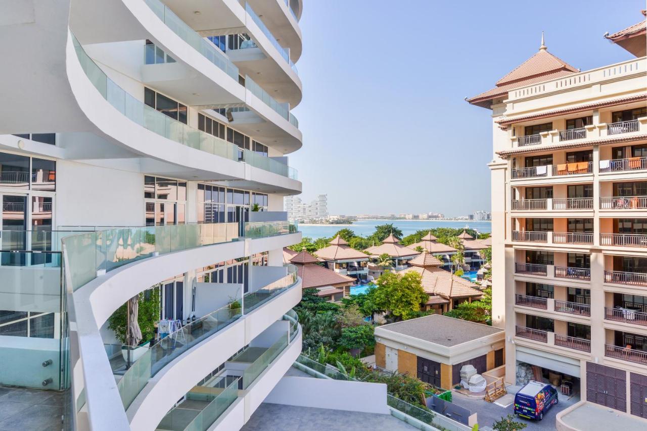 Ultra Luxury Palm - Mina Azizi - Free 5 Star Access Lägenhet Dubai