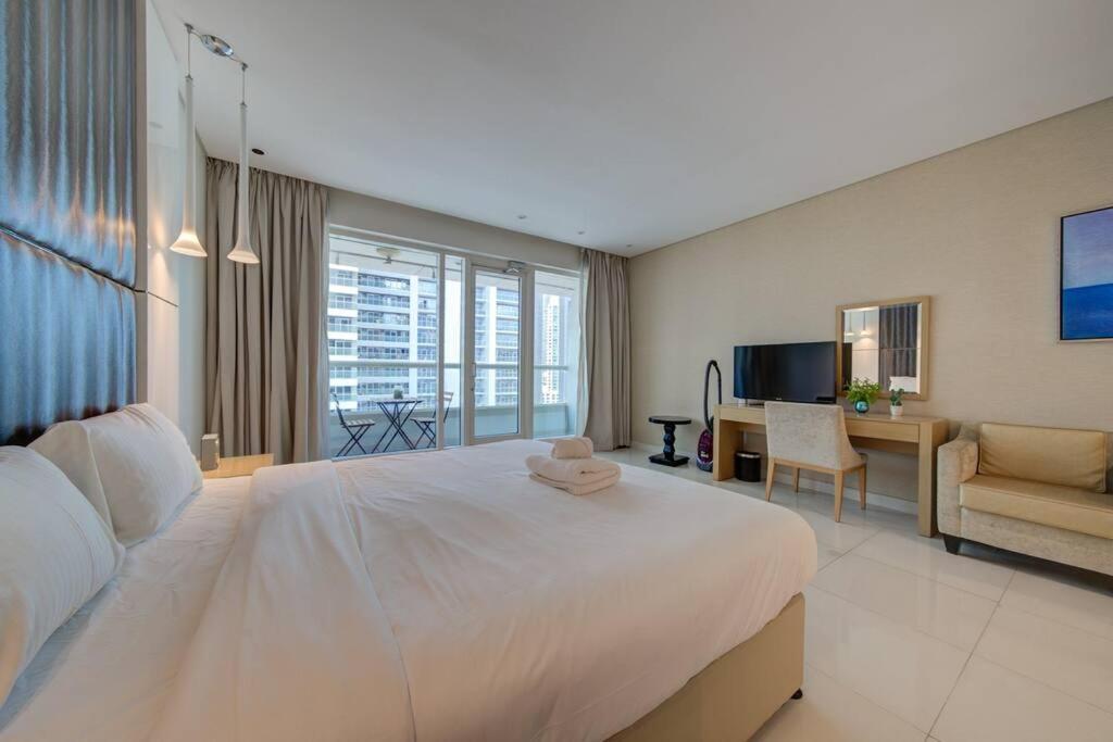 Luxurious Amenities