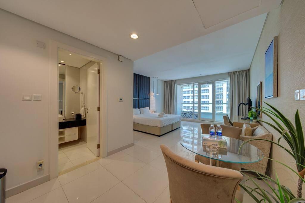 Luxurious Amenities Dubái