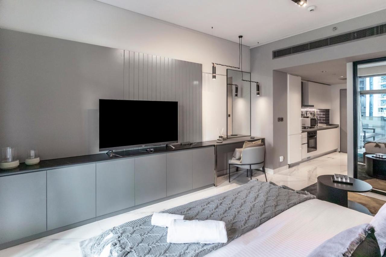 Fam Living - Urban - Mag318, 5 Mins To Burj Khalifa Apartamento *