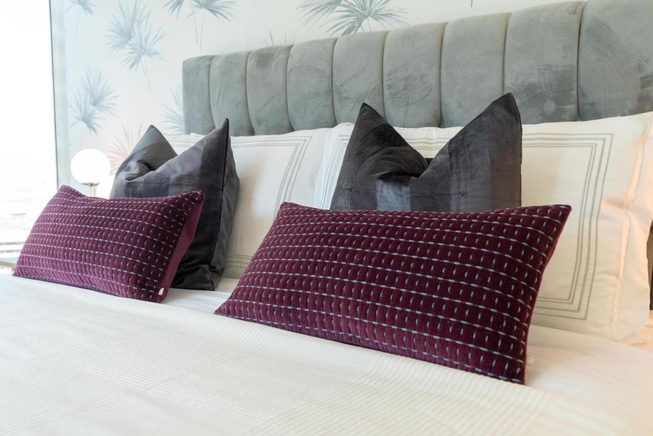 Apartamento On Off Hh- Marina- Spacious Stylish 1br Dubái