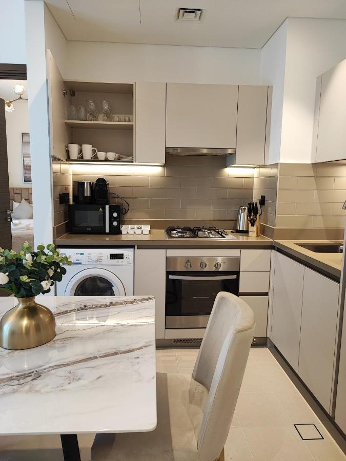 Beautiful 2 Bedroom Next To Business Bay - Sobha Creek Vista Apartamento