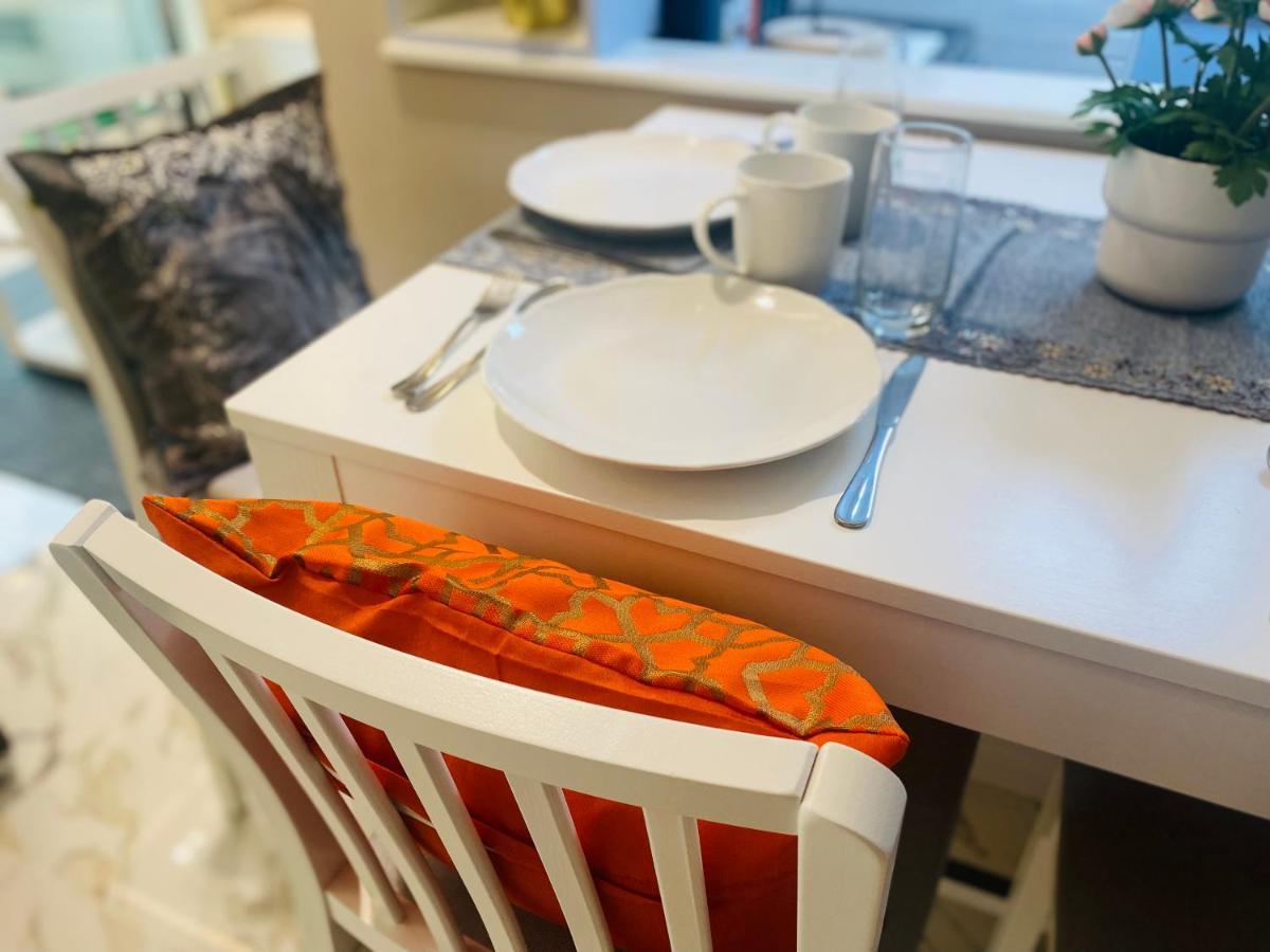 Manchester Regency - 2br In Marina Apartamento Dubai